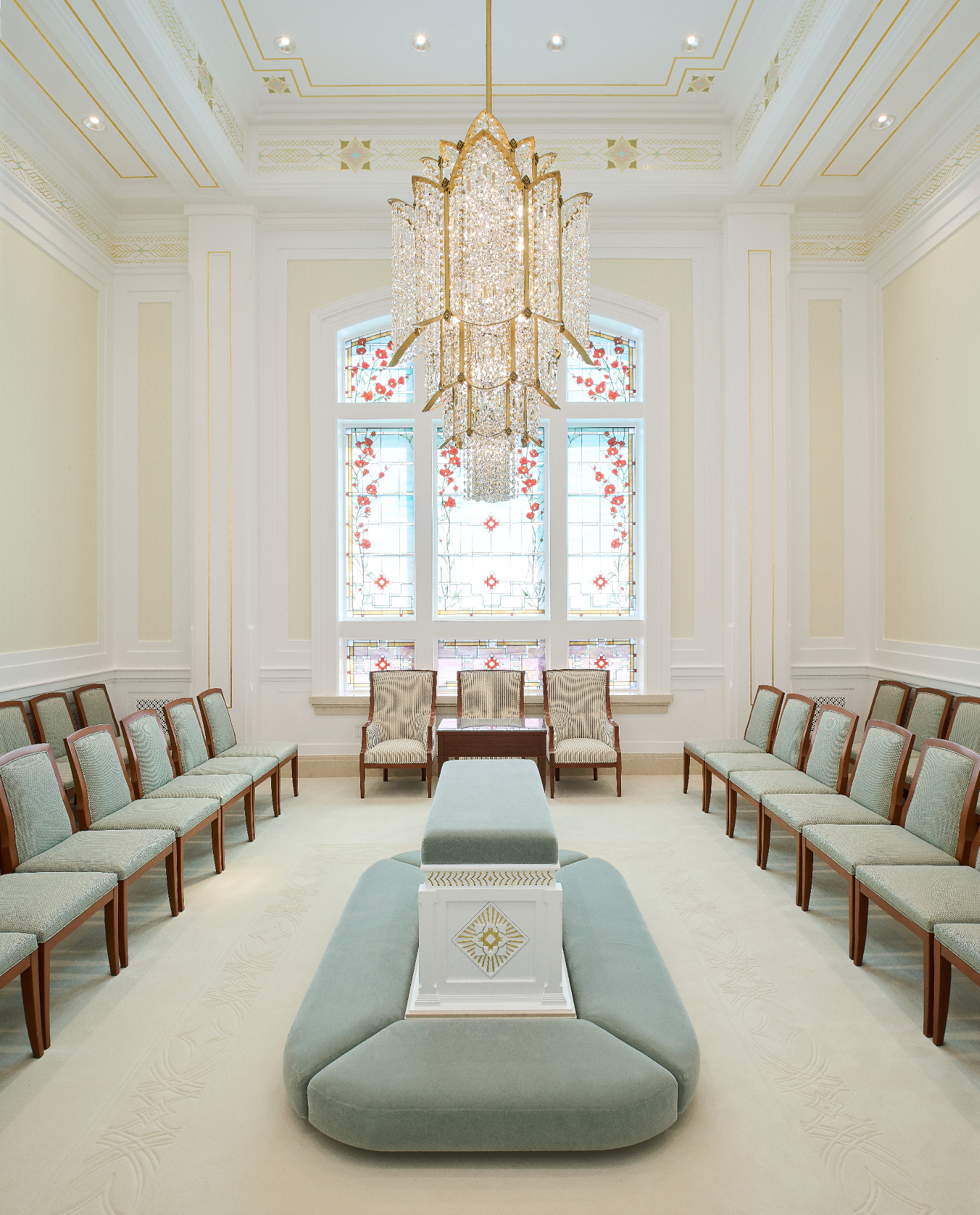 A sealing room in the Farmington New Mexico Temple. 